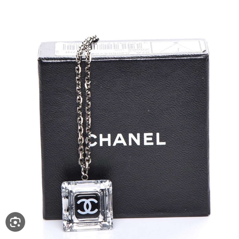 Chanel Jewelry - Picture 3 of 8